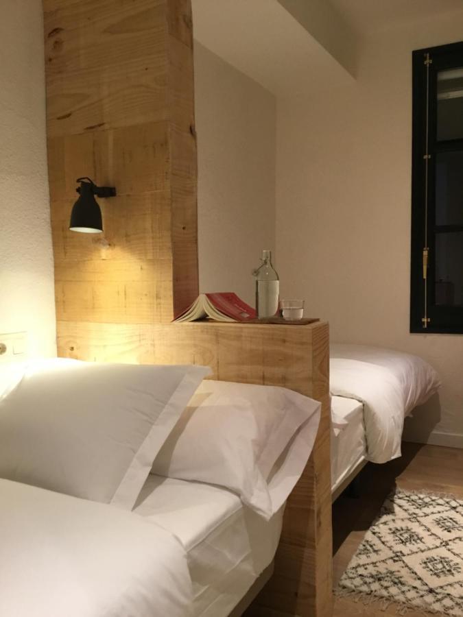 Hostal Can Maret Vilademuls ภายนอก รูปภาพ